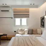 Anemelia Way Of Living