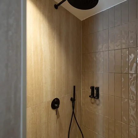 Anemelia Way Of Living شقة فندقية 4*