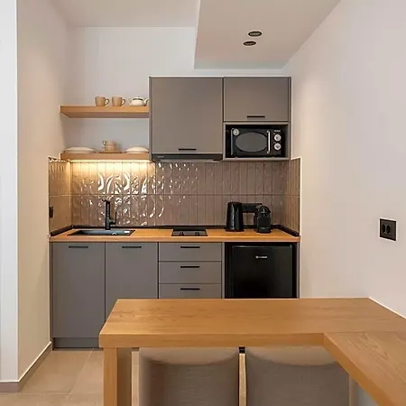 Anemelia Way Of Living 4* Naousa