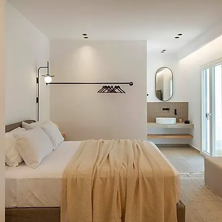 Anemelia Way Of Living Naousa