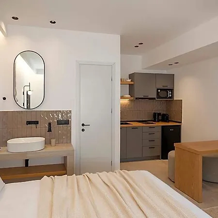 Anemelia Way Of Living 4*